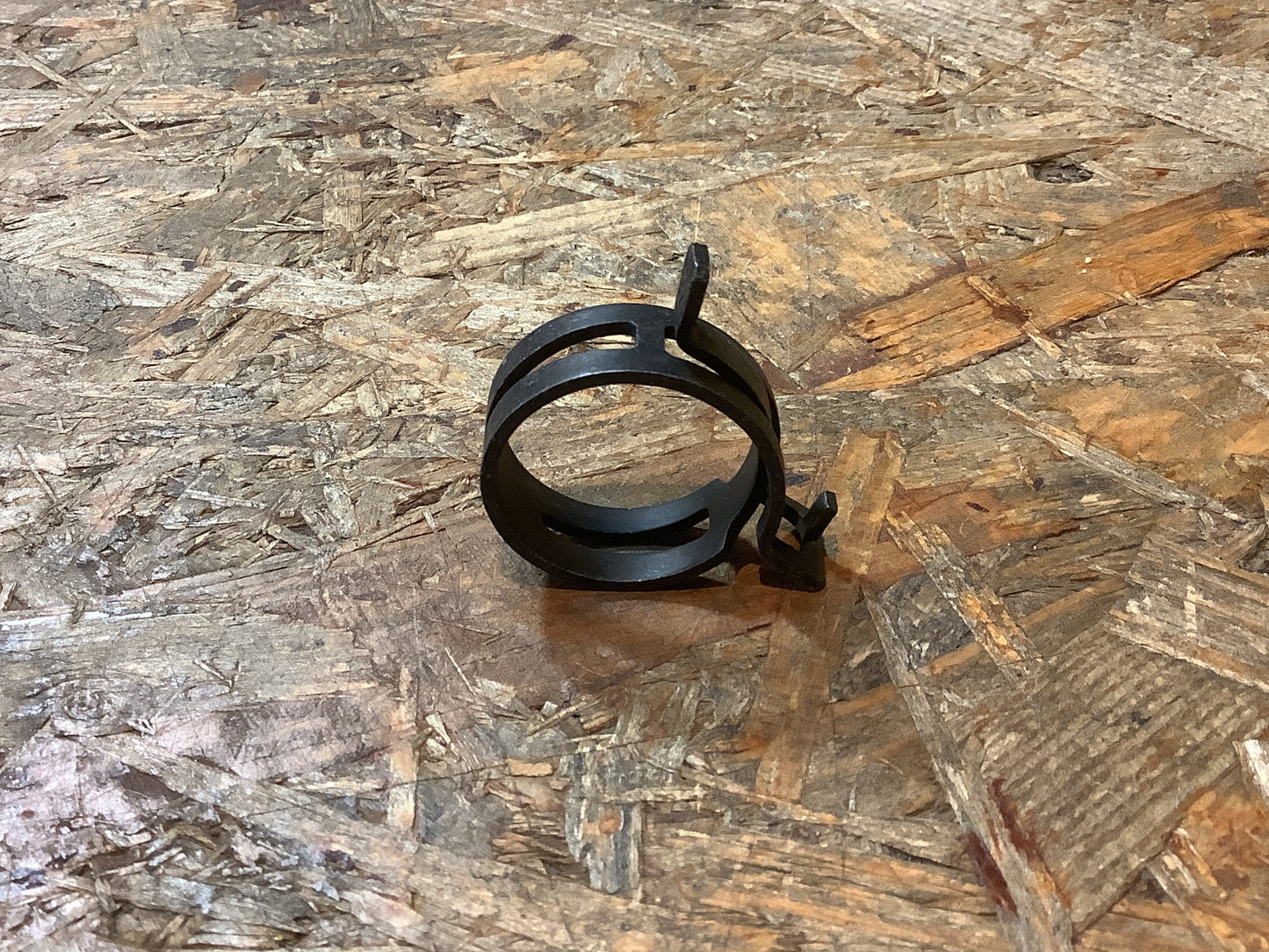 Opel Astra G; Opel Zafira A; Motoren: X20XER[L34], X20XEV[L34] Schlauchklemme 32mm, an By-Pass-Anschluss Original GM NEU