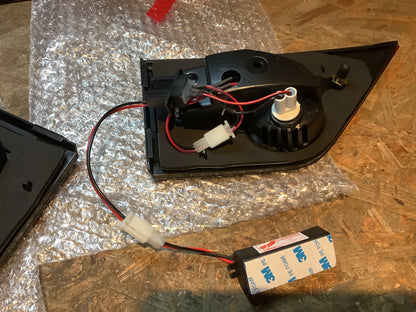 Tuning-Tec LED Rückleuchten für BMW X3 E83 01-06 rot/rauch