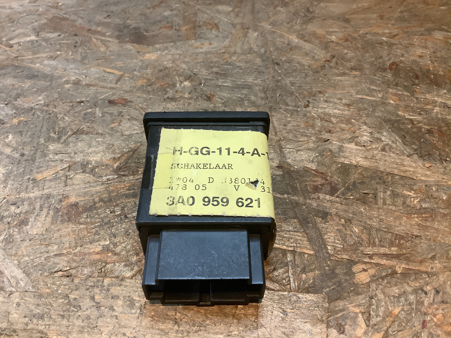 VW Bus T4 Schalter, Heckscheibenheizung Original VW NEU