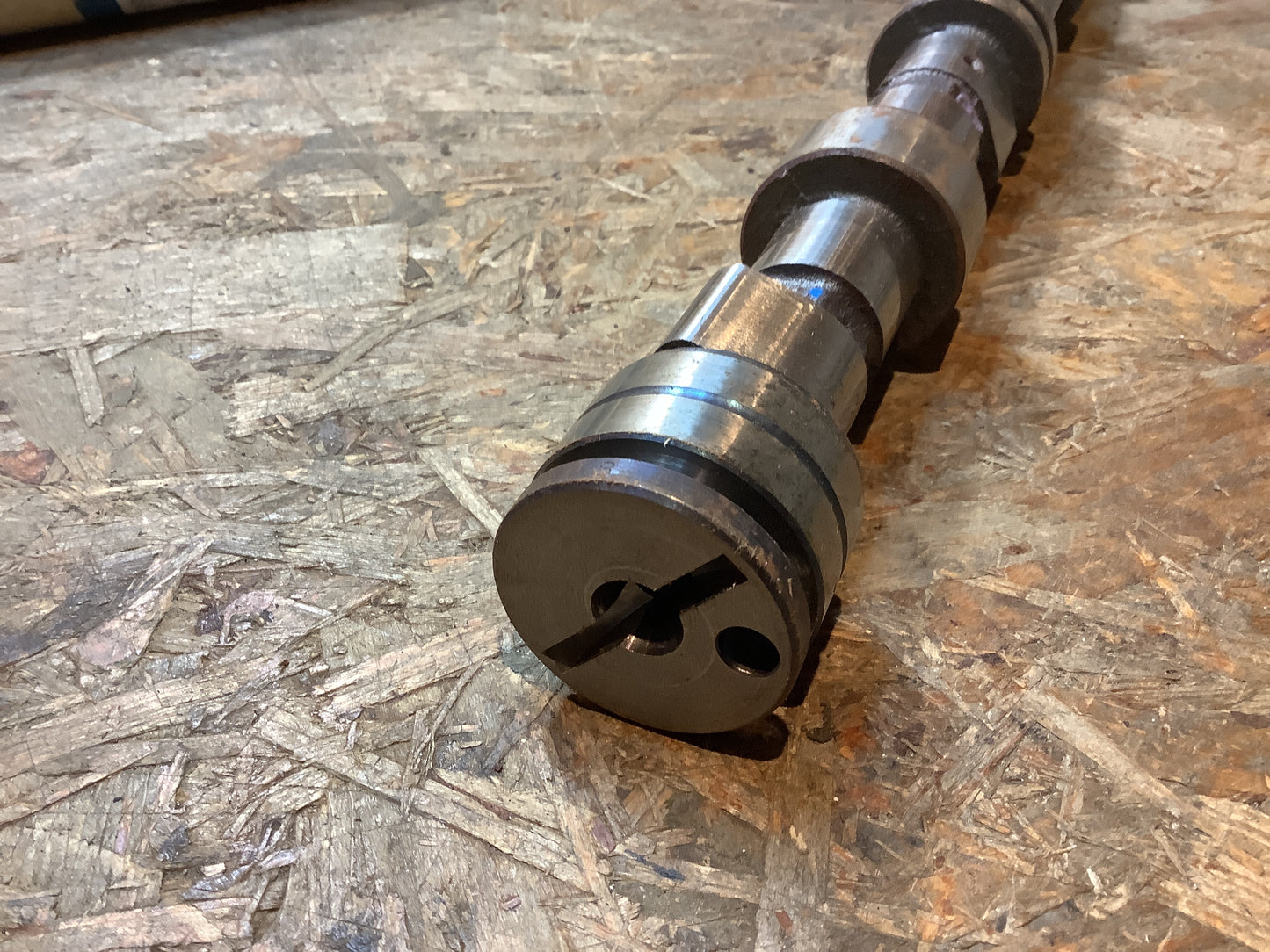 Ascona C 16D Motoren Bj. 82-88, Kadett E 16D Motoren Bj. 85-93 Nockenwelle Original GM NEU