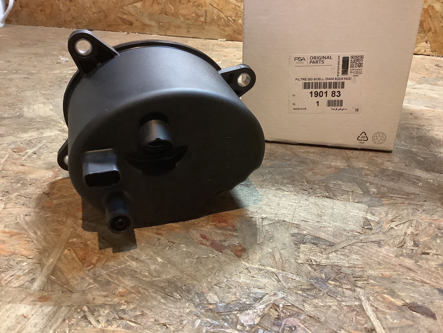 Citroën C-Crosser, C5 II/C5 II Break, C6/C8, Fiat Ulysses, Ford Galaxy Dieselfiltergehäuse komplett PSA Groupe NEU