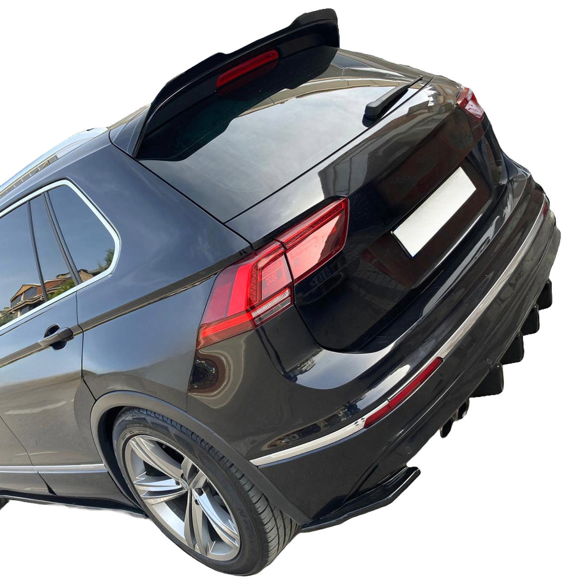 Heckdiffusor passend für VW Tiguan Mk2 Standard / R-Line 2015-2020 Hochglanz Schwarz