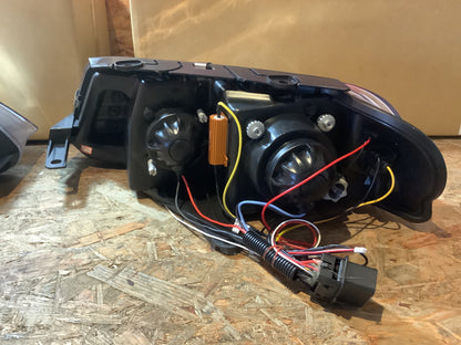 Tuning-Tec LED Tagfahrlicht Scheinwerfer für VW Passat 3Bg 00-05 chrom mit LED Blinker