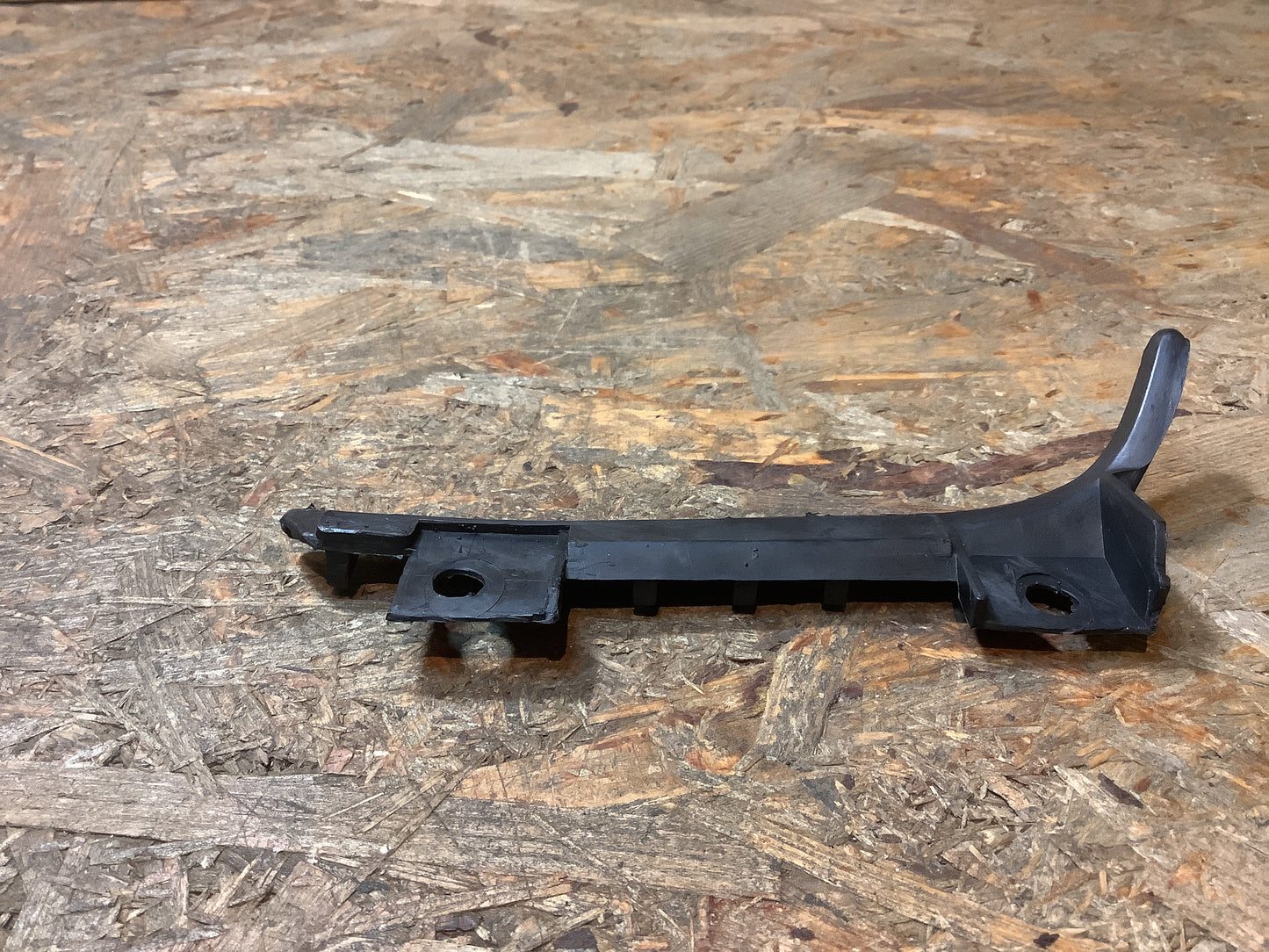 Mitsubishi  Zierleiste, schwarz, rechts Original NEU