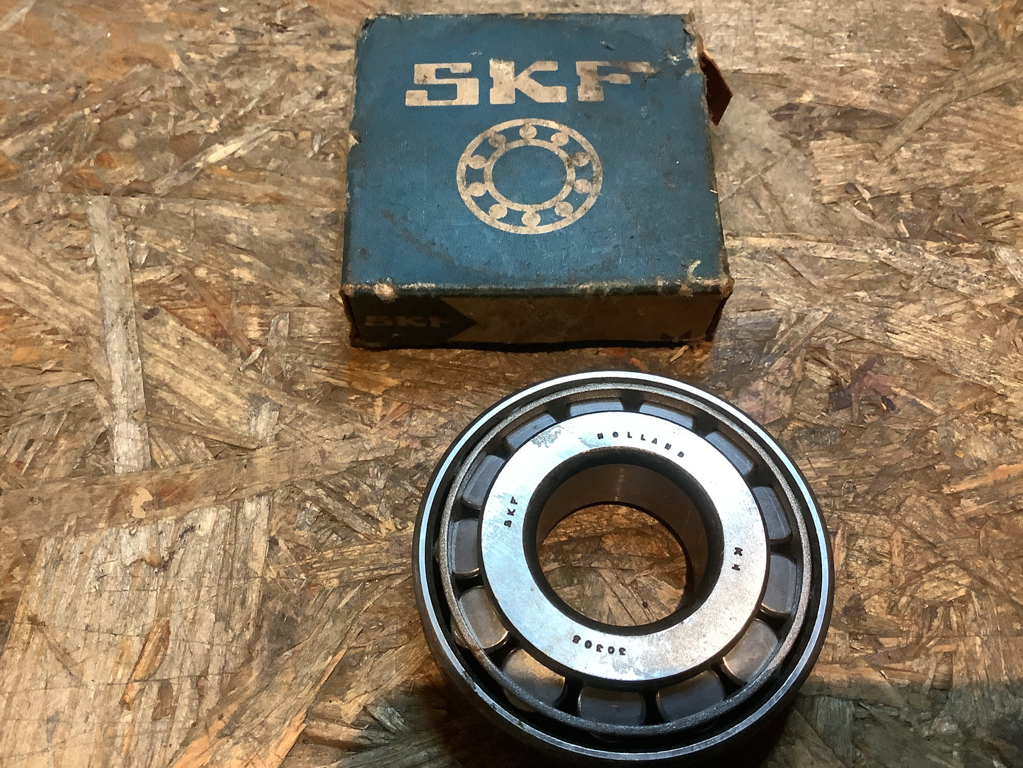 VW Käfer, VW Bus T1 Radlager vorn innen Original SKF NEU