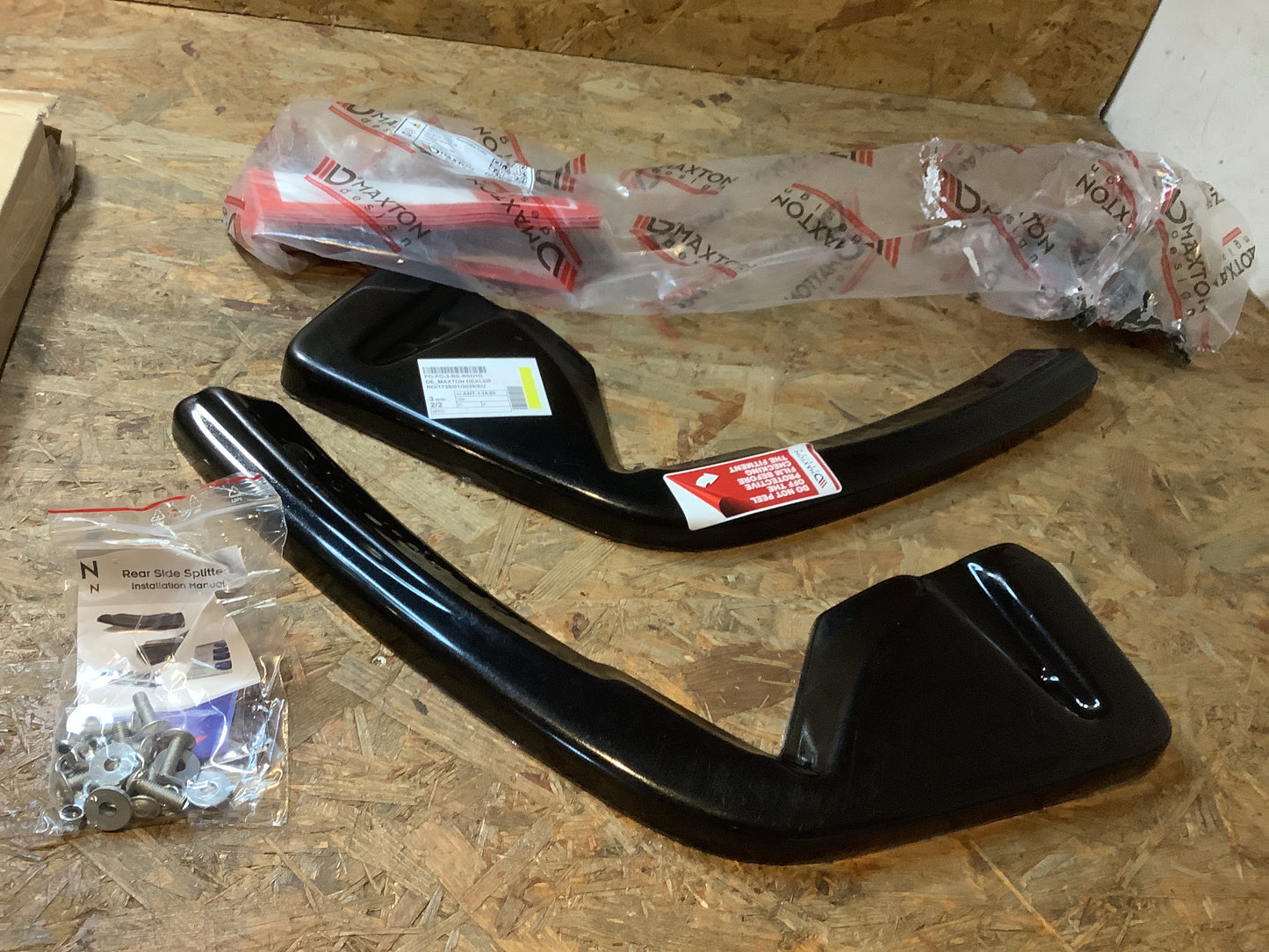 Heck Ansatz Flaps Diffusor für Ford Focus RS Mk3 schwarz Hochglanz