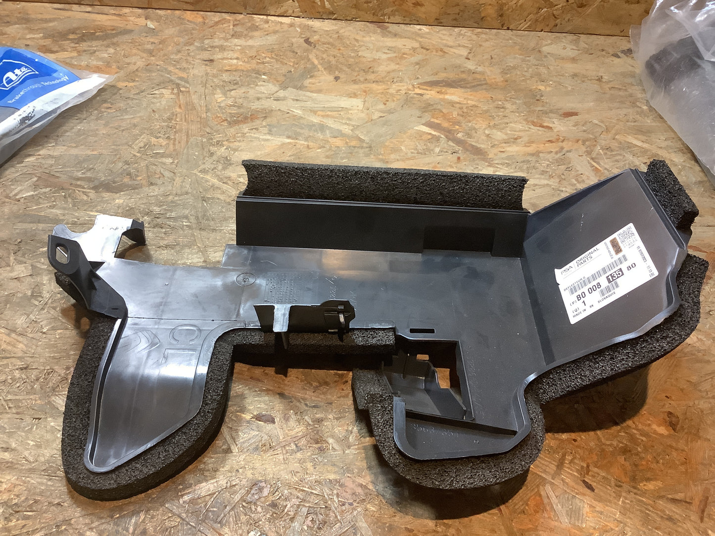 Citroën C1 Luftleitblech vorn links Original PSA Groupe NEU