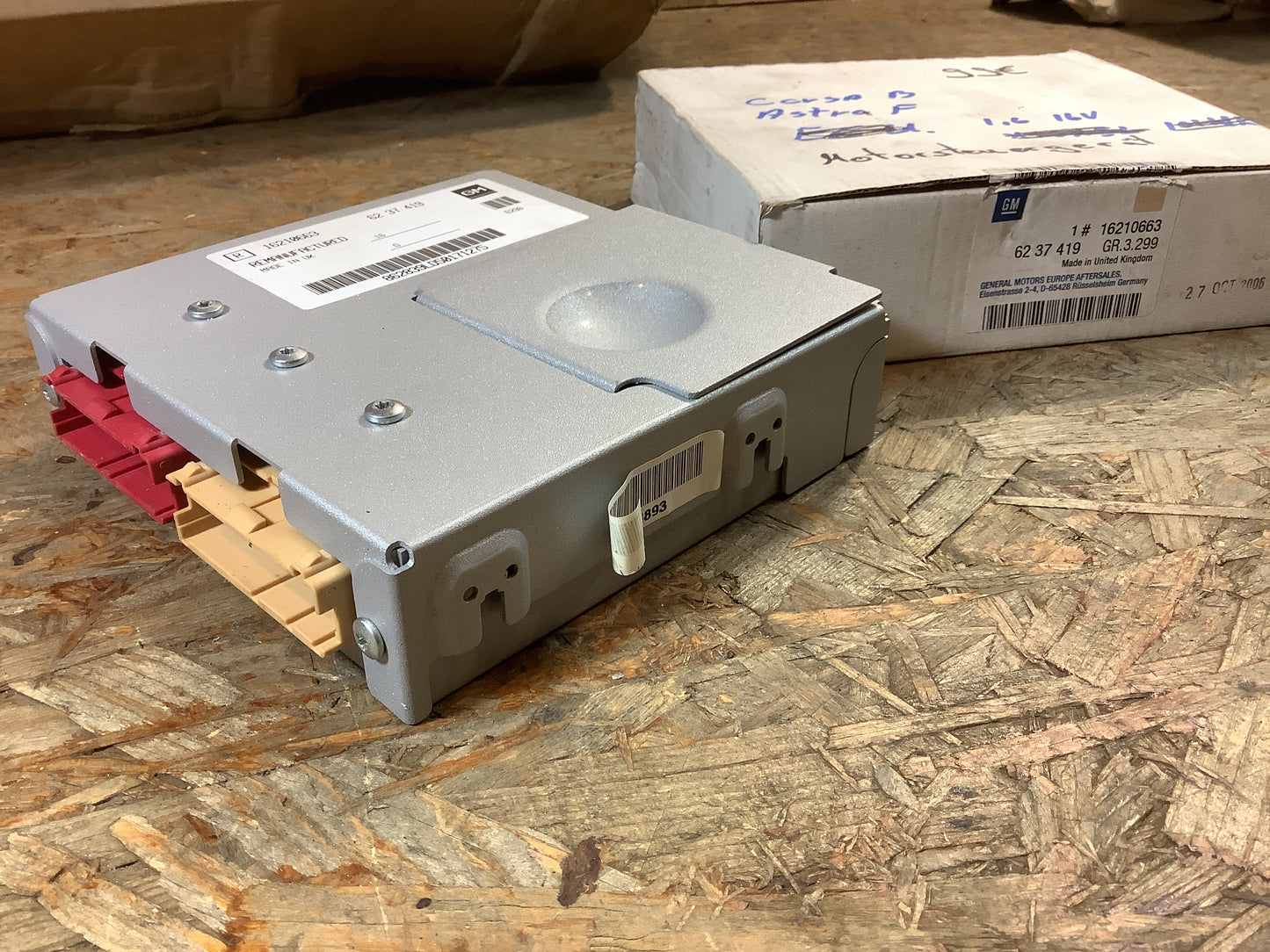 Corsa B, Astra F Motorsteuergerät Original GM NEU