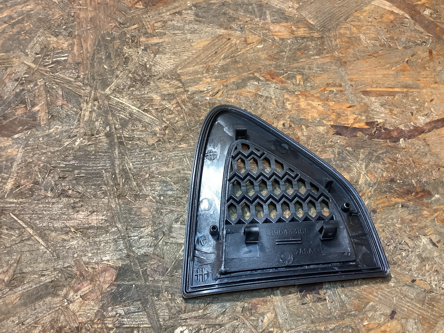 Chevrolet Captiva Abdeckung Original GM NEU