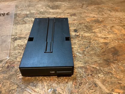 Opel Senator B, Corsa B, Calibra, Astra G, Vectra A Kasettenbox Original Fischer NEU