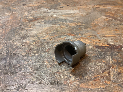 Mitsubishi Lancer Positionszylinder Original Mitsubishi NEU