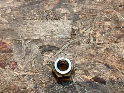 Opel Mutter (M14) NEU