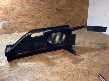 VW Polo, Derby, Vento Abdeckung rechts Lautsprecher Original VW Audi NEU