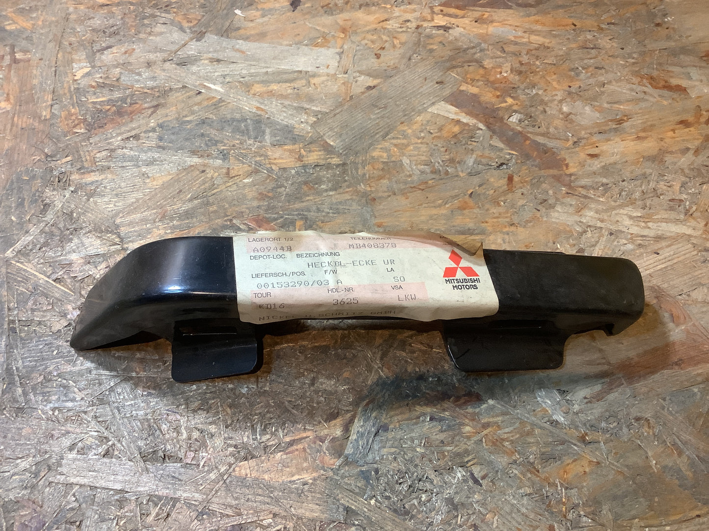 Mitsubishi Lancer, C10, Kombi Eckblech, H.R Original Mitsubishi Lancer NEU