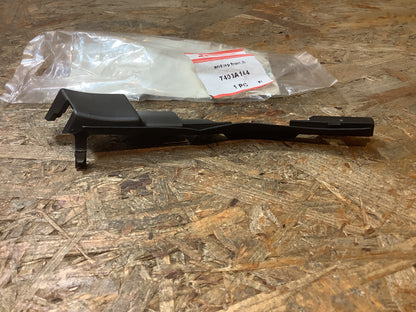 Mitsubishi Colt Z32A Bj. 06-07 Abdeckung Windschutzscheibe links Original Mitsubishi NEU