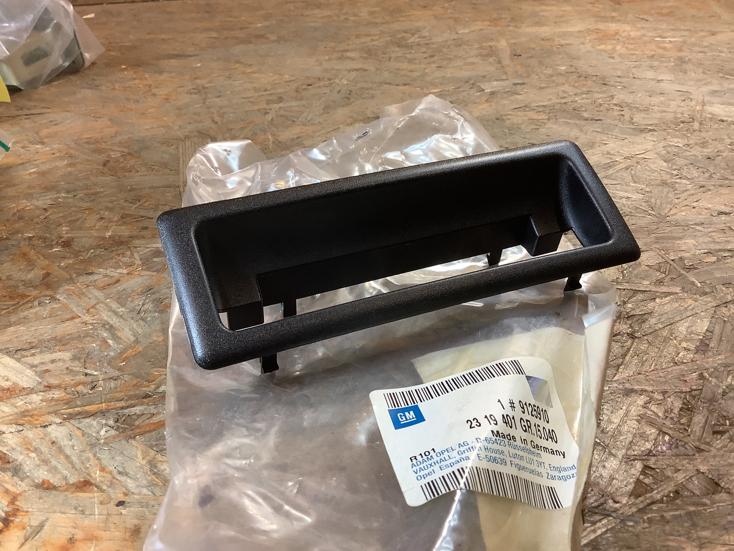 Zafira A, Astra G Blende Mittelarmlehne Original GM NEU