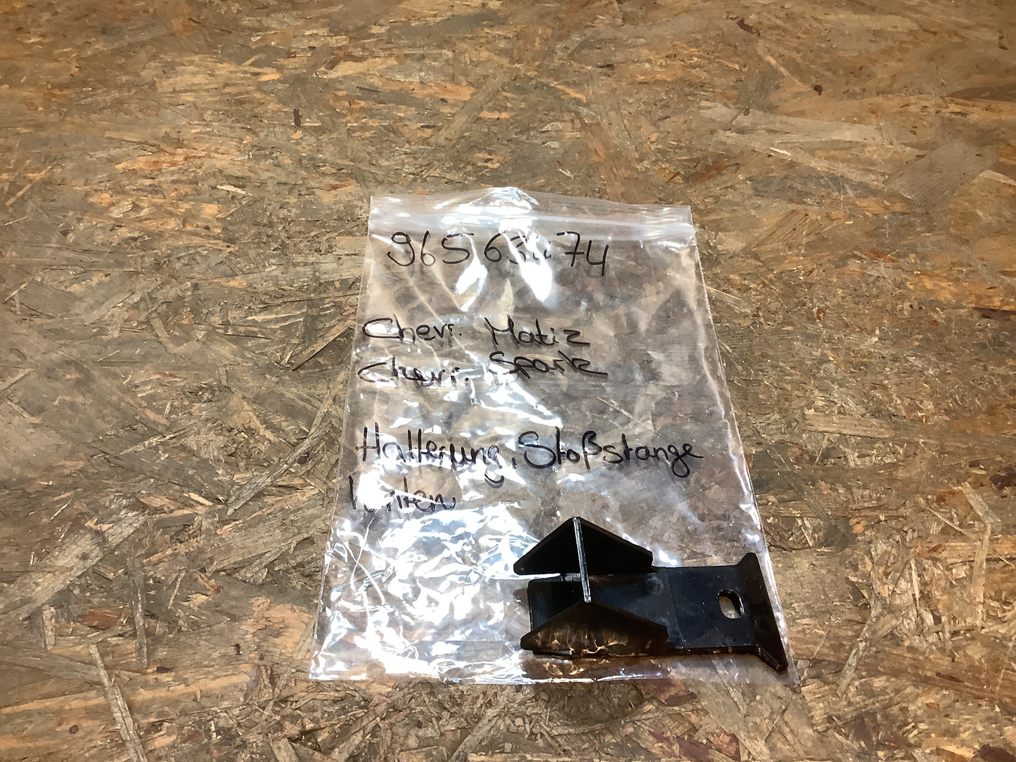 Chevrolet Matiz,Spark Halterung, Stoßstange hinten Original GM NEU