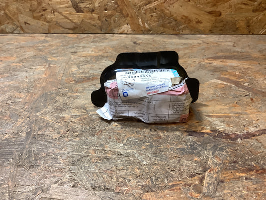 Chevrolet Cruze Kotflügelhalter für Beifahrerseite Original GM NEU