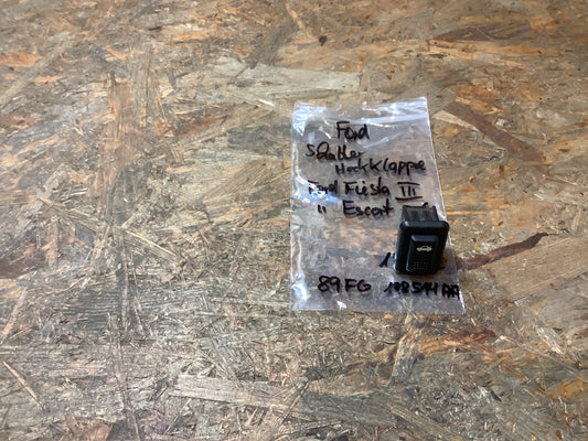 Ford Fiesta III; Ford Escort 5,6 Schalter Heckklappe Original Ford NEU