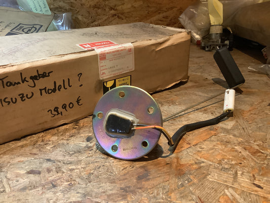 Isuzu Modell unbekannt Tankgeber Original Isuzu NEU