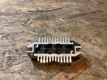 Ascona C, GT, Kadett D/E, Manta B Generator Gleichrichter Original Opel AC Delco NEU