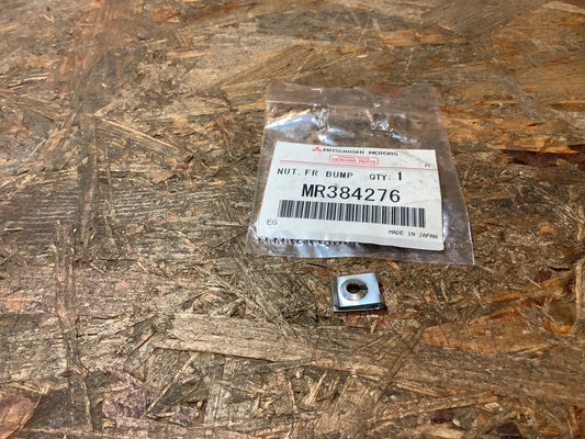 Mitsubishi Bj. 07-15 Mutter für Begrenzungsleuchte Original Mitsubishi NEU