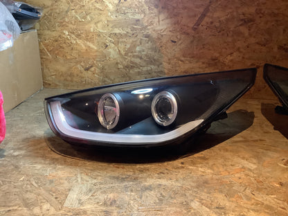 Tuning-Tec LED Tagfahrlicht Scheinwerfer für Hyundai Tucson / IX35 10-13 schwarz