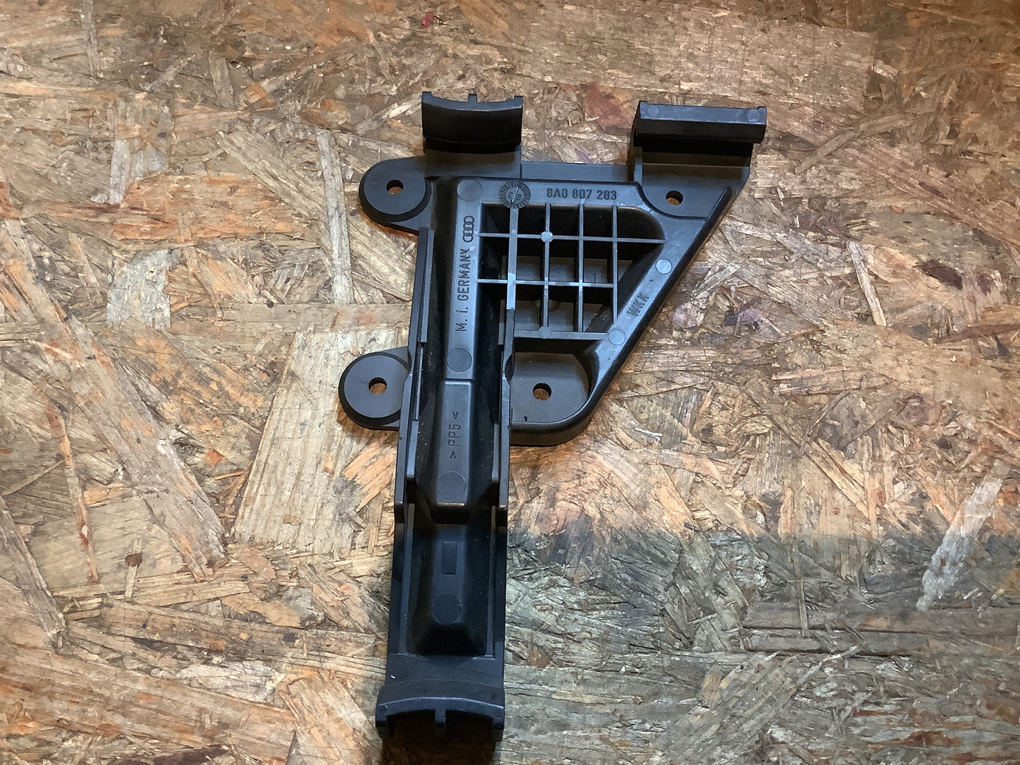 Audi 80 B4 Träger Stoßstange vorn links Original VW NEU