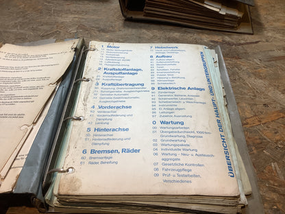 Arbeits-Positions-Buch NSU 1000/ 1200 mit TT und TTS Audi NSU, 1 Motor, 2 Kraftstoffanlage/Auspuffanlage, 3 Kraftübertragung, 4 Vorderachse, 5 Hinterachse, 6 Bremsen/Räder, 7 Hebelwerk, 8 Aufbau, 9 Elektrische Anlage, 0 Wartung