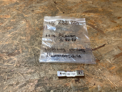 Mitsubishi Starion Halterung, vorderes Nummernschild Original NEU