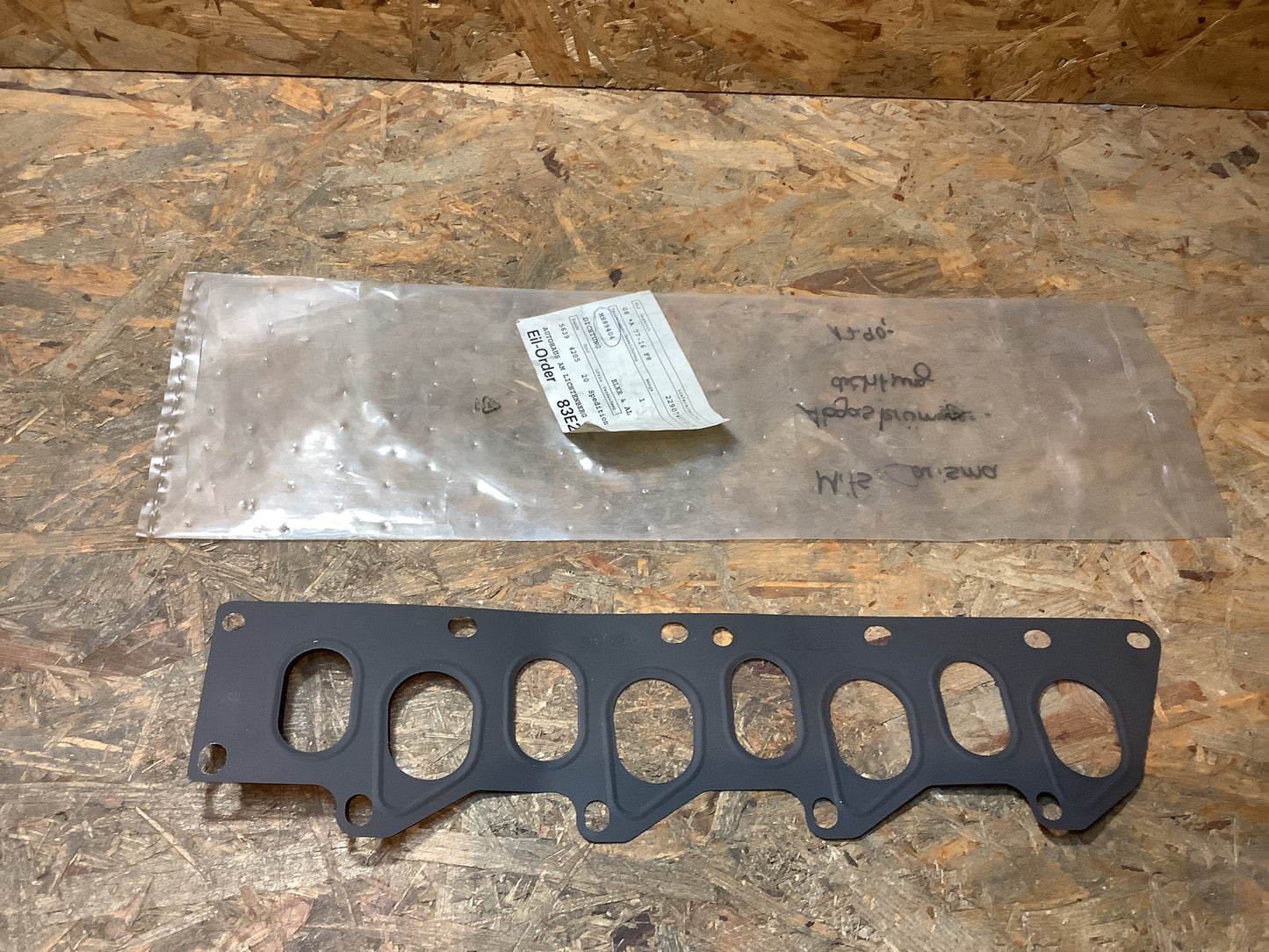 Mitsubishi Carisma Abgaskrümmerdichtung Original NEU