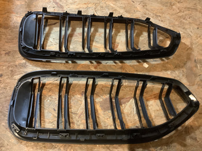 Sport Grill Gloss Black BMW Z4 (G29) Roadster 2018-heute  Dual Line