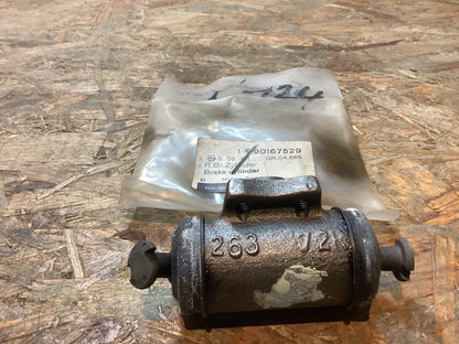 Commodore A/B/C, Rekord E Radbremszylinder Original GM NEU