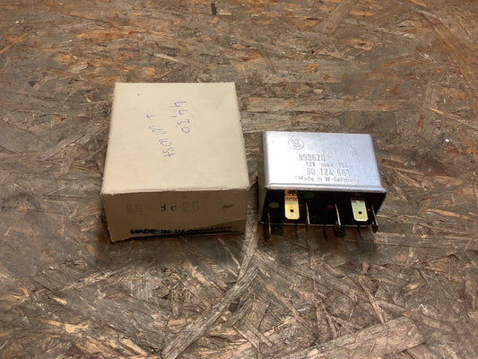 Opel Ascona C Relais elektr. Antenne Original Opel NEU