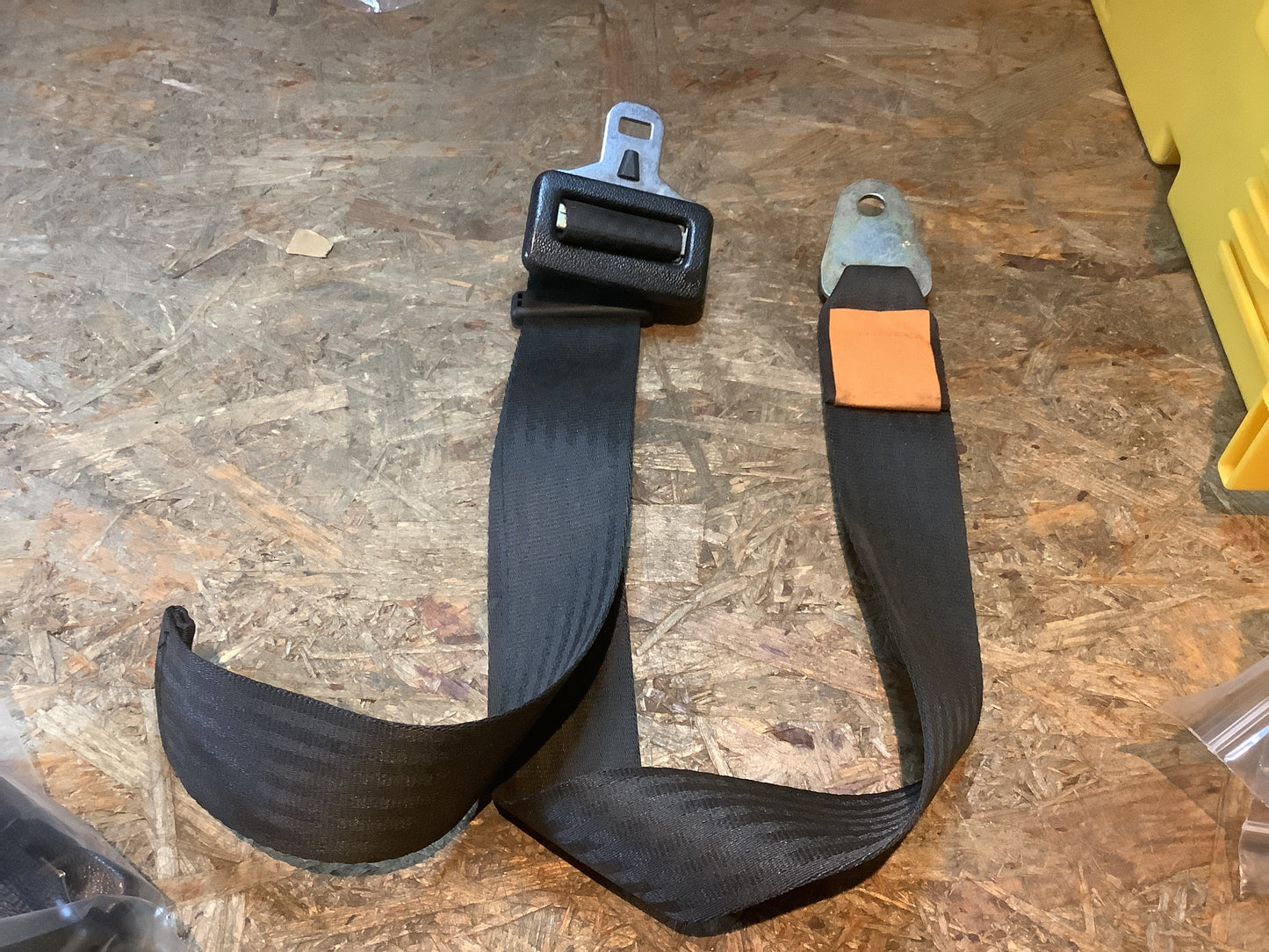 Typ B 742/1 Gurtpeitsche Original Autoflug NEU