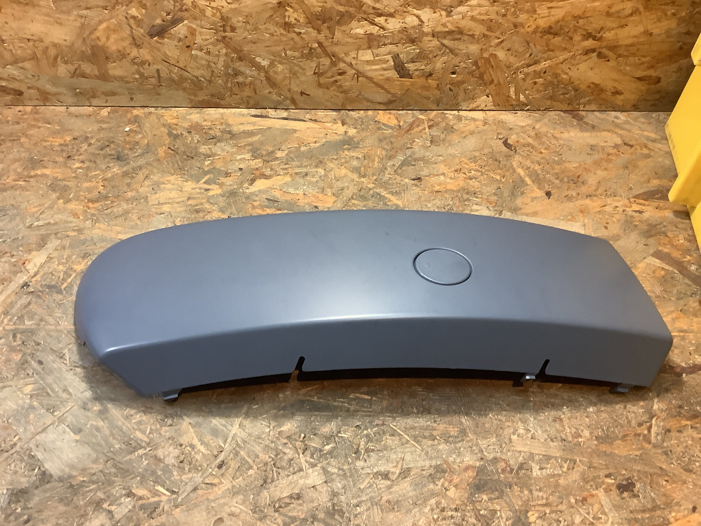 Mitsubishi Colt Blende Stoßfänger, Vorne rechts Original NEU