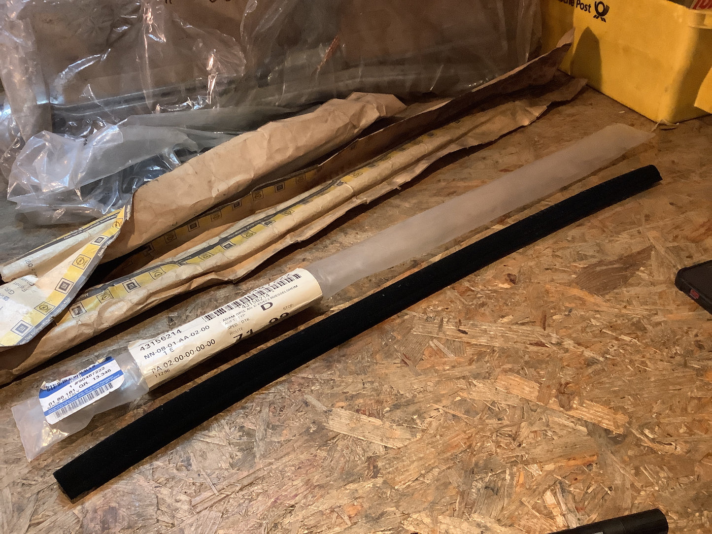 Opel Astra F Cabrio Dichtung Windschutzscheibe Original GM NEU