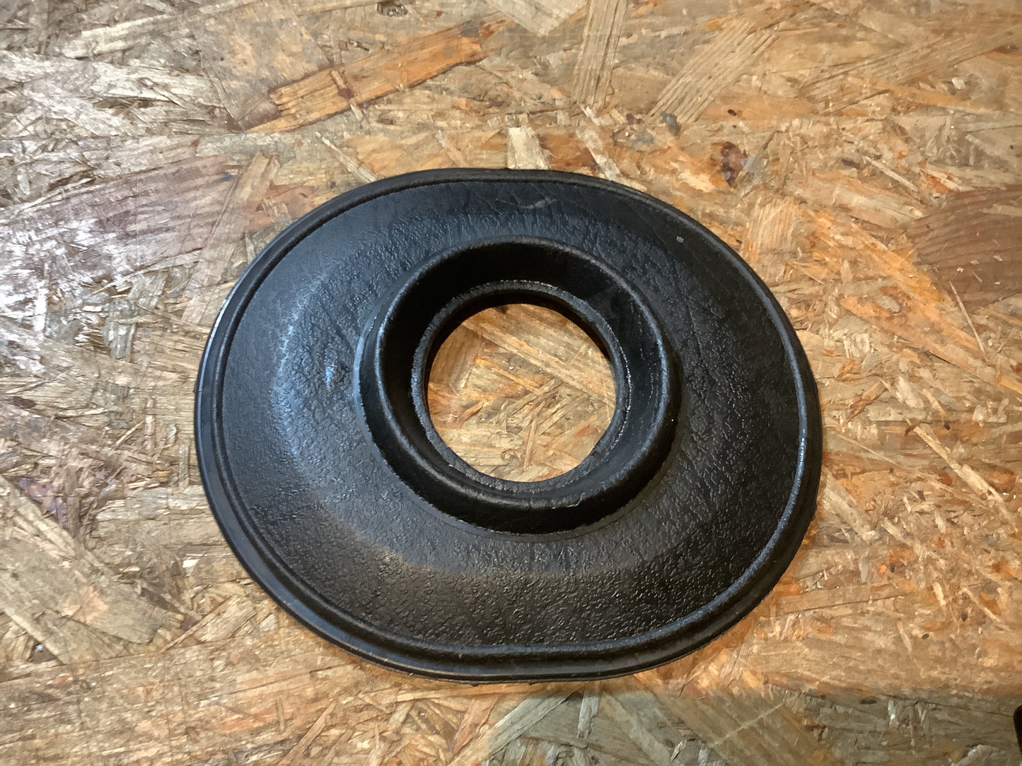 VW Passat Bj. 74-75 Schalthebelmanchette Original VW NEU