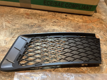 Stoßstangen Gitter vorne links für BMW 3er Coupe Cabriolet E92 E93 Bj. 2006-2010