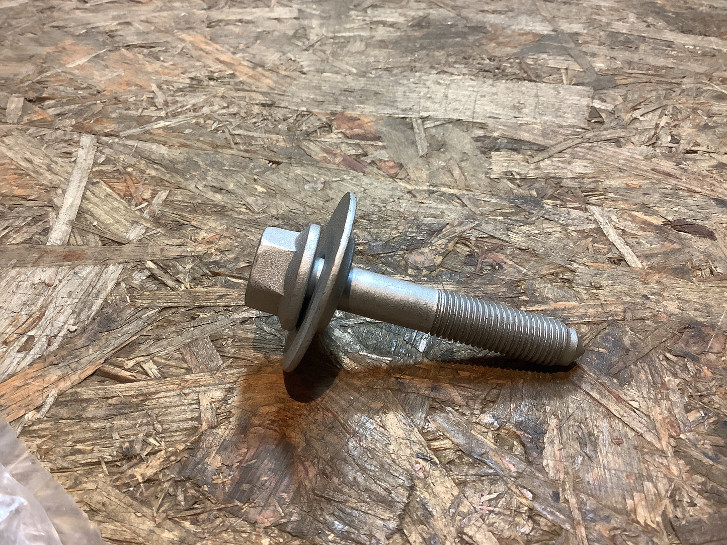 Astra G, Zafira A SKT Schraube M12x1.5x70 Querträger an Unterbau Original GM NEU