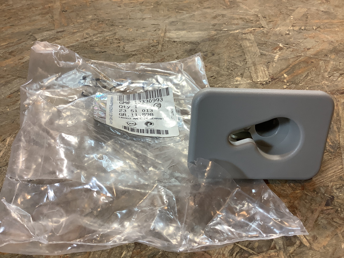 Astra J, Zafira C Halter Fangnetz L+R Original GM NEU