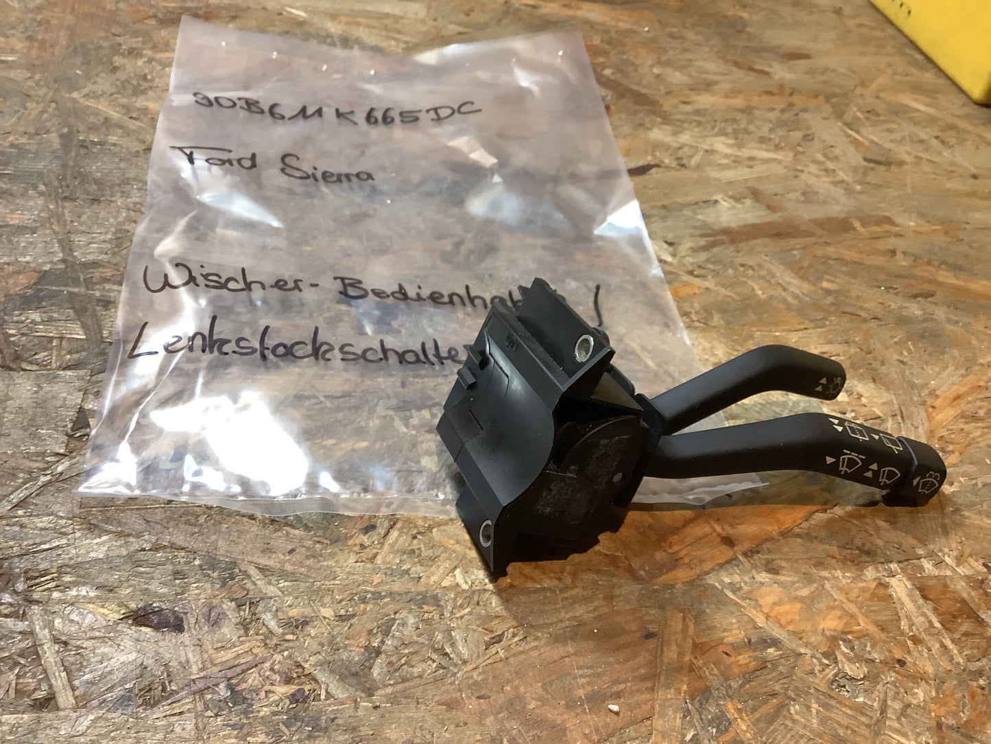 Ford Sierra Wischer-Bedienhebel/Lenkstockschalter Original Ford NEU