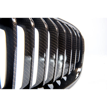 Kühlergrill Einzelstreifen Carbon-Optik passend für BMW 1er F20 F21 2011-2015