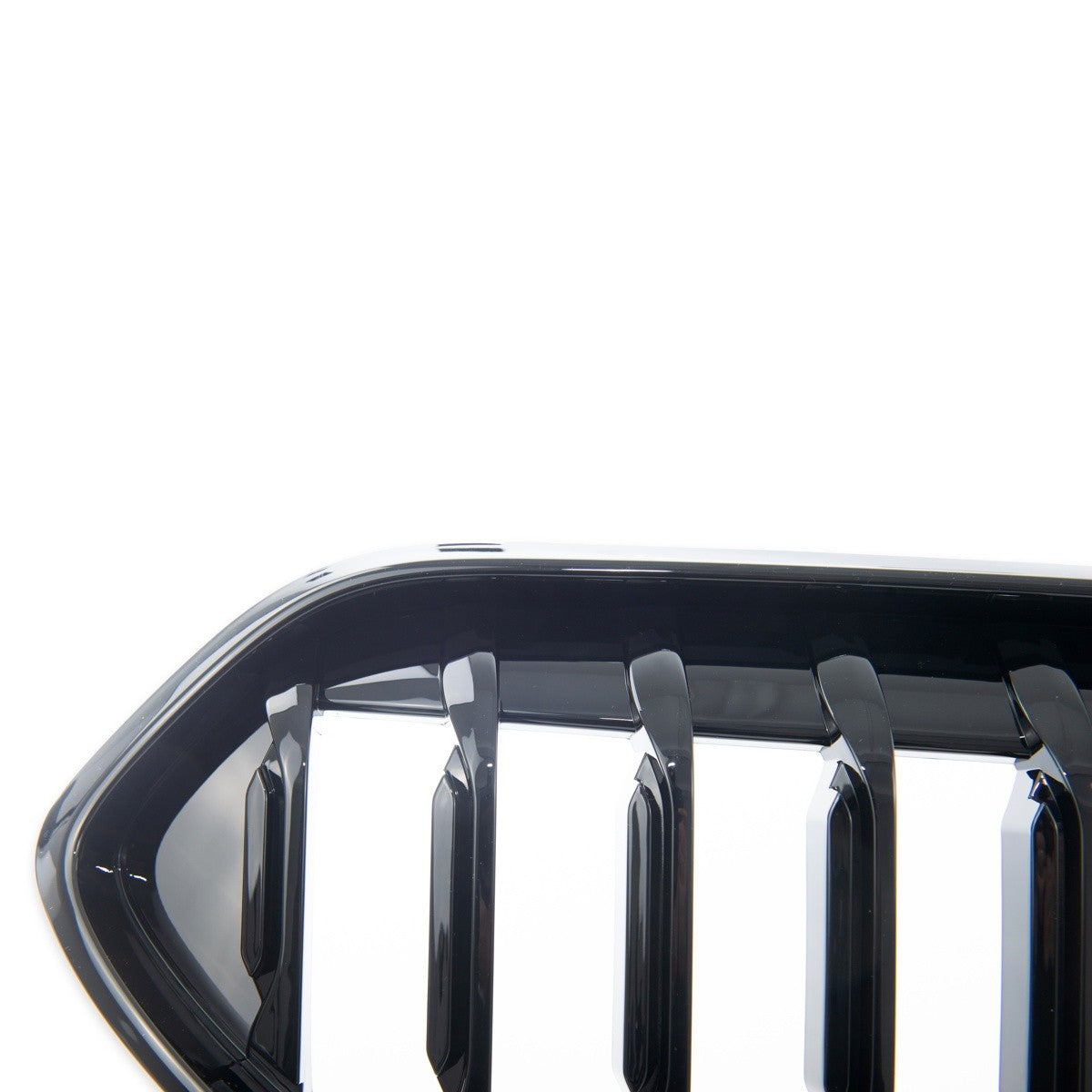 Einzel-Linie Hochglanz Schwarz Sportgrill passend für BMW 2er F44 2020-2024