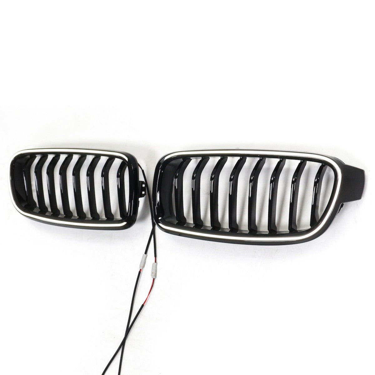 LED Einzelstreben Hochglanz Schwarz Grill passend für BMW 3er F30 2012-2019