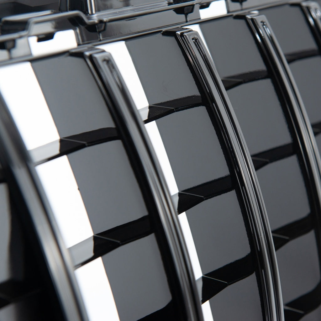 Panamericana GT Frontgrill Glänzend Schwarz mit Kamera für Mercedes C-Klasse W205