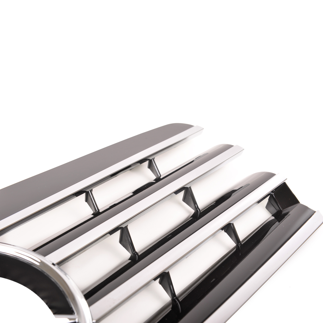 Chrom & Schwarz Frontgrill passend für Mercedes C-Klasse W202/S202 1993-2000
