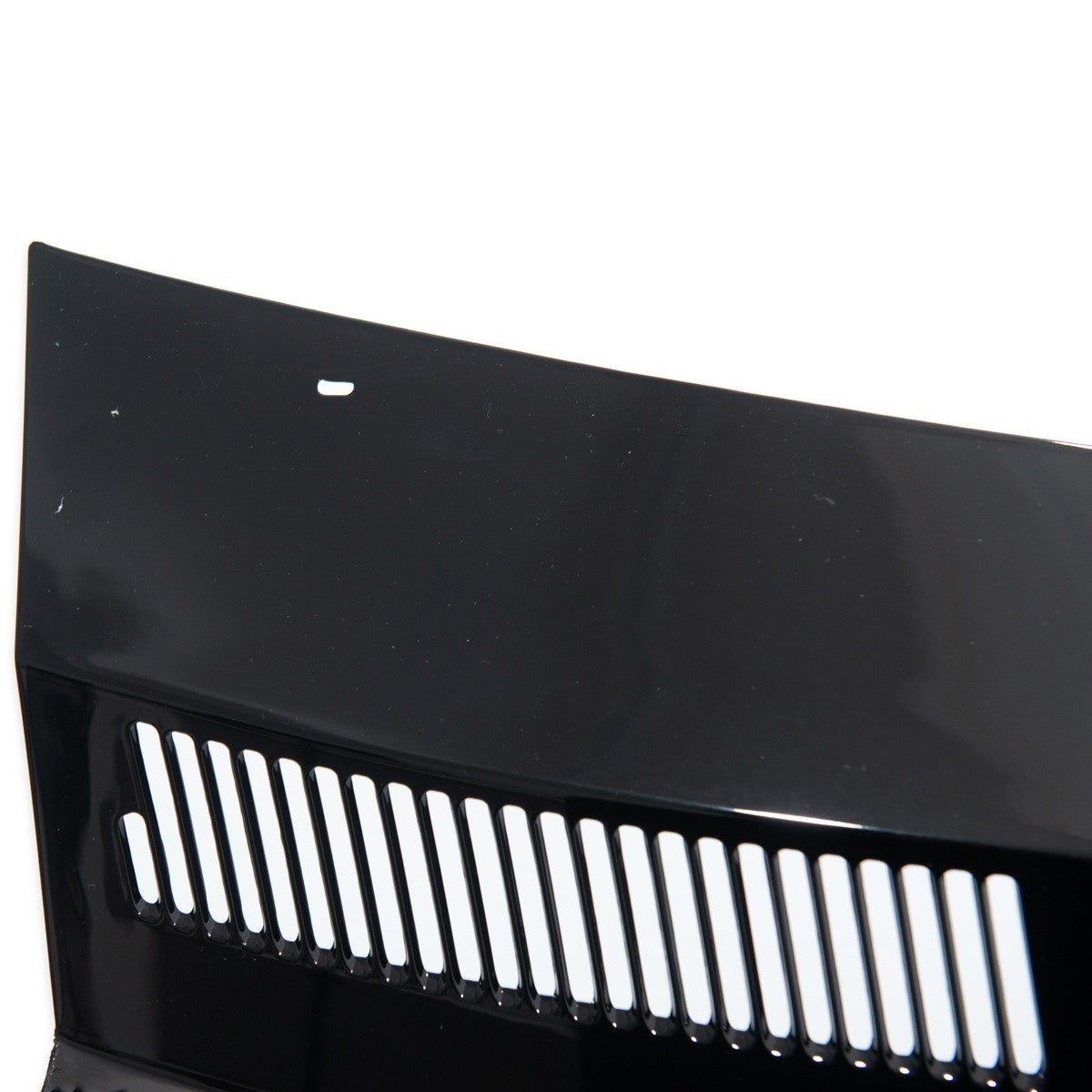 Hochglanz Schwarz & Roter Grill passend für VW Transporter Multivan T6 2015-2019