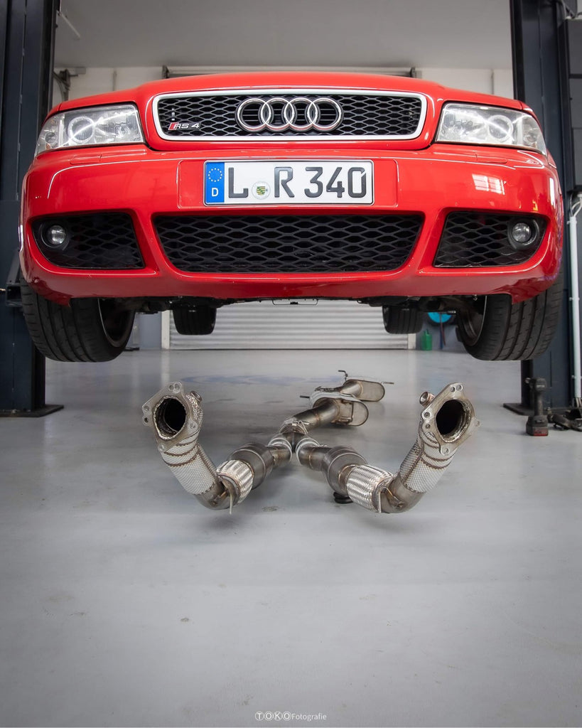 Audi RS4 B5 Downpipe 76mm mit HJS Katalysatoren