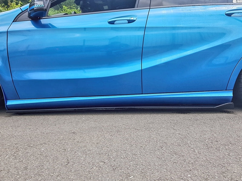 CUP 3 Seitenschweller Audi RS4, B5 Bj.: 1999-2001 Schwarz Matt